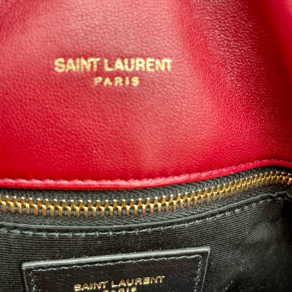 Women’s Ysl, medium LouLou puffer shoulder bag made in Italy - Picture 6 of 16